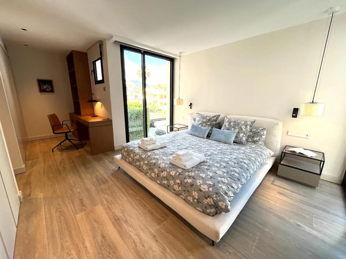 Luxury Apartments ,Primera Linea De Playa بورت ذالكوذيا